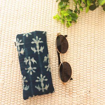 Handcrafted Soft pure cotton fabric Protective Sunglasses Case/Pouch for Women & Men | Anti-scratch Eyeglass Case Pouches |Glares Case Soft Cover sunglass pouch,Spectacles Pouch, Sunglasses Cover for Goggles Women | Fancy Cute Eyeglasses/Sunglasses Case for Women/Girls (Indigo Blue Printed)