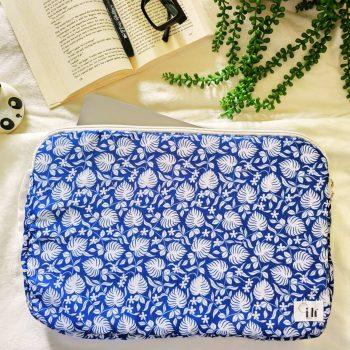 Handcrafted Laptop Bag/Laptop Sleeve Case/Laptop Pouch – Slim & Lightweight Waterproof Cover,Compact Zipper Case, Washable Printed Cotton Fabric, Foam Cushioned with Protective Liner,  Slim & Lightweight Cover for All Laptops & MacBooks (Dimensions 16 x 11 Inches)(Monstera Leaf)