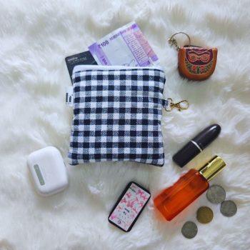 Compact Coin Pouch/Zipper Pouch for Women | Stylish Mini Organizer Pouch| Travel-Friendly Purse |Multi-Purpose Coin Purse| Travel Essentials|Organizer for Cards, Keys & Accessories (Checkered Blue)