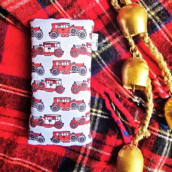 Handcrafted Soft Red car printed cotton fabric Protective Sunglasses Case/Pouch for Women & Men | Anti-scratch Eyeglass Case Pouches |Glares Case Soft Cover sunglass pouch,Spectacles Pouch, Sunglasses Cover for Goggles Women | Fancy Cute Eyeglasses/Sunglasses Case for Women/Girls (Red Car)